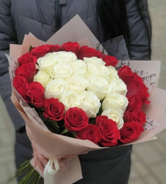 35 роз букет